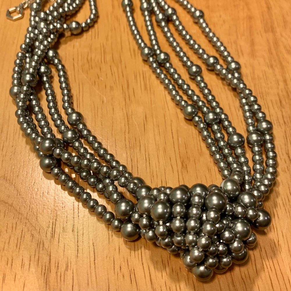 Vera Wang Knot Necklace